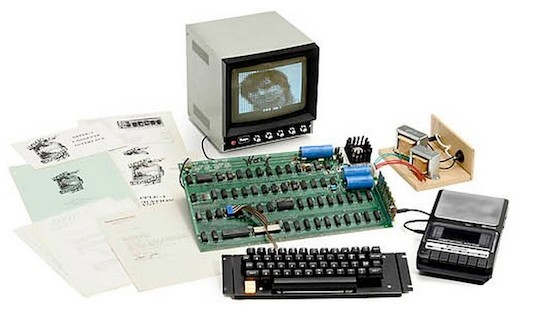 不僅保值還能升值：過(guò)時(shí)的蘋果電腦創(chuàng)下67.1萬(wàn)美元售價(jià)